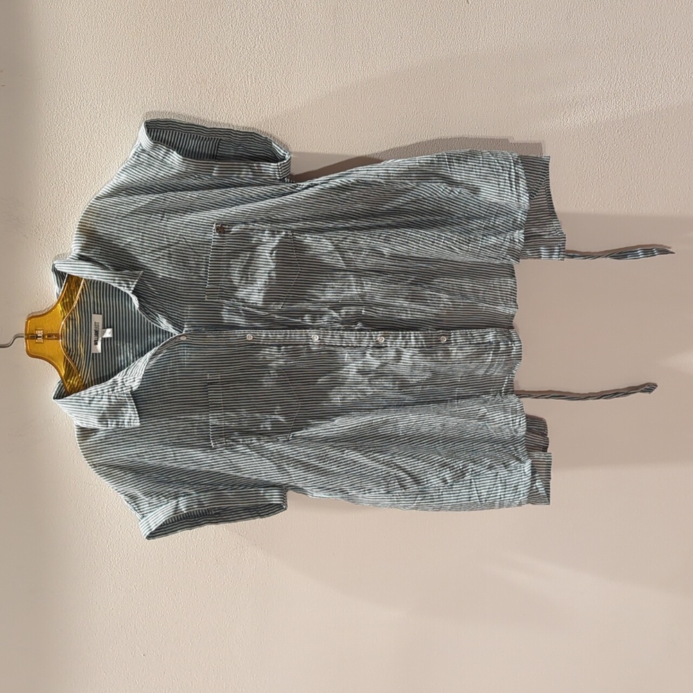 Willam Rast pin stripe blouse XL